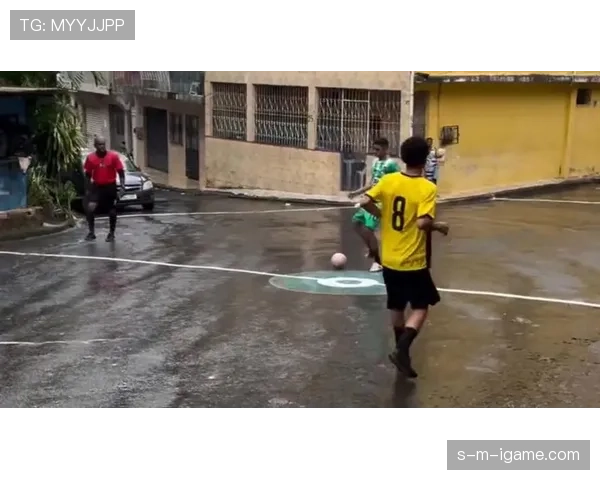 Musiala童年足球梦想启蒙:从街头到绿茵场的非凡旅程 Musiala童年足球梦想启蒙:从街头到绿茵场的非凡旅程