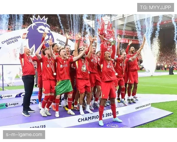 英超焦点战:酒红军团强势反弹,状态回升剑指争冠行列 英超焦点战:酒红军团强势反弹,状态回升剑指争冠行列